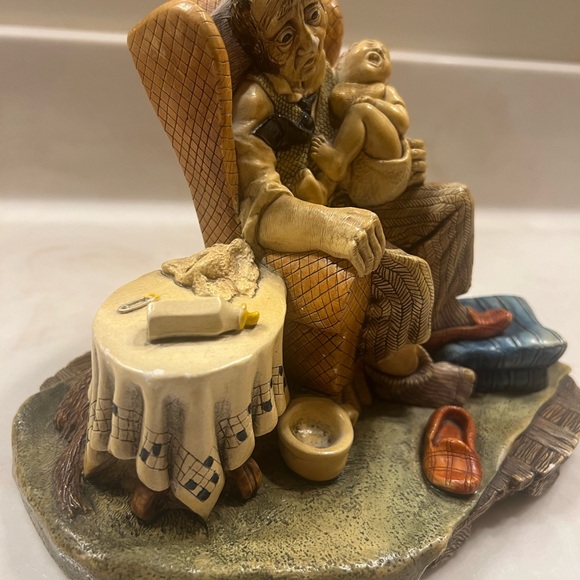 Naturecraft England Figurine - Picture 5 of 6